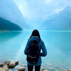 Meet your Posher, Alicia